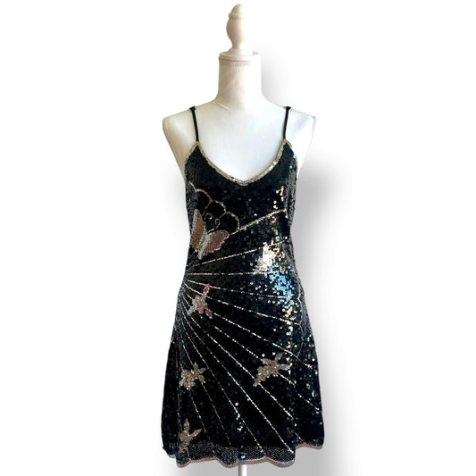 Robe noir à sequins papillons