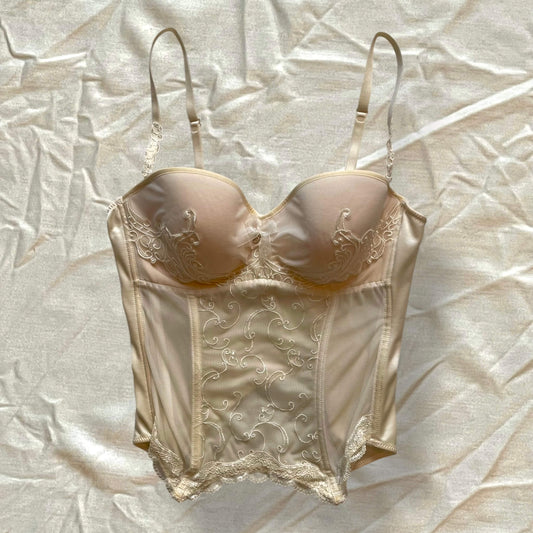 Corset brodé beige avec perles