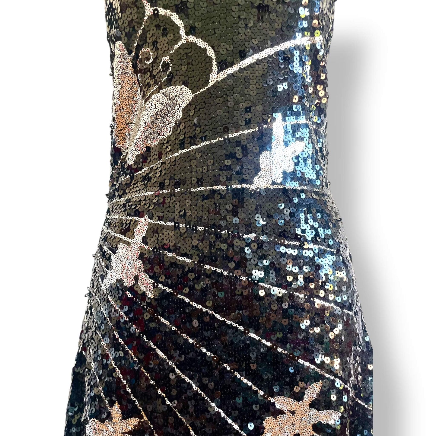 Robe noir à sequins papillons