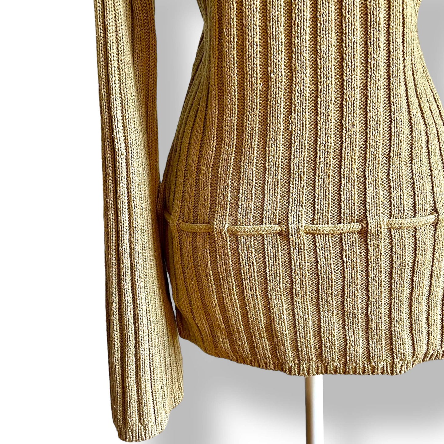 Pull beige coquillages