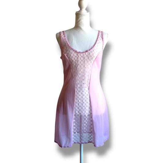 Nuisette rose voile et dentelle
