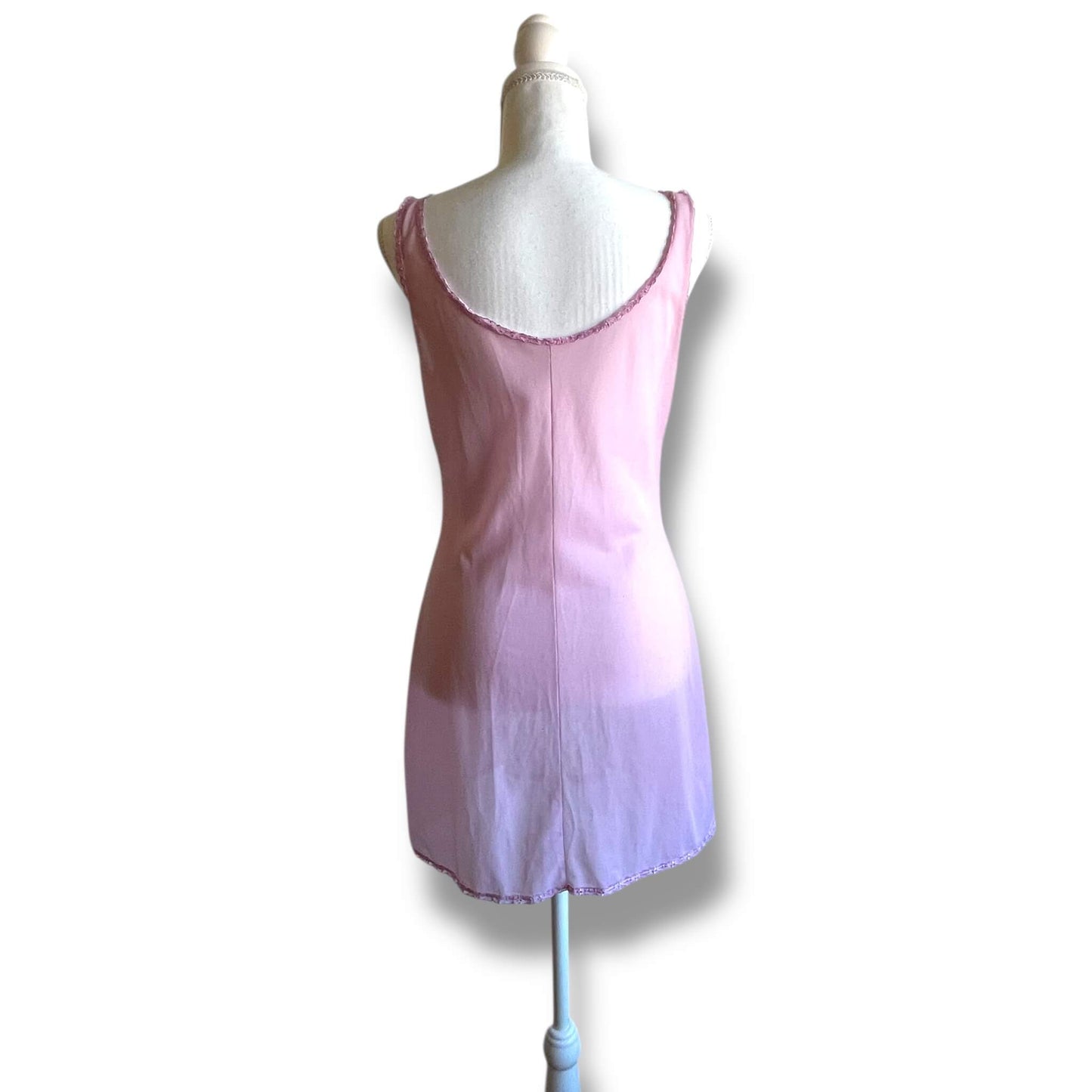 Nuisette rose voile et dentelle