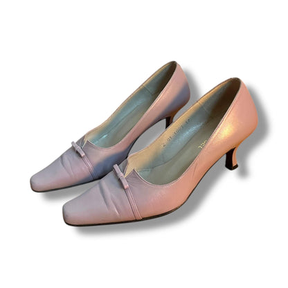 Talons violets pastels