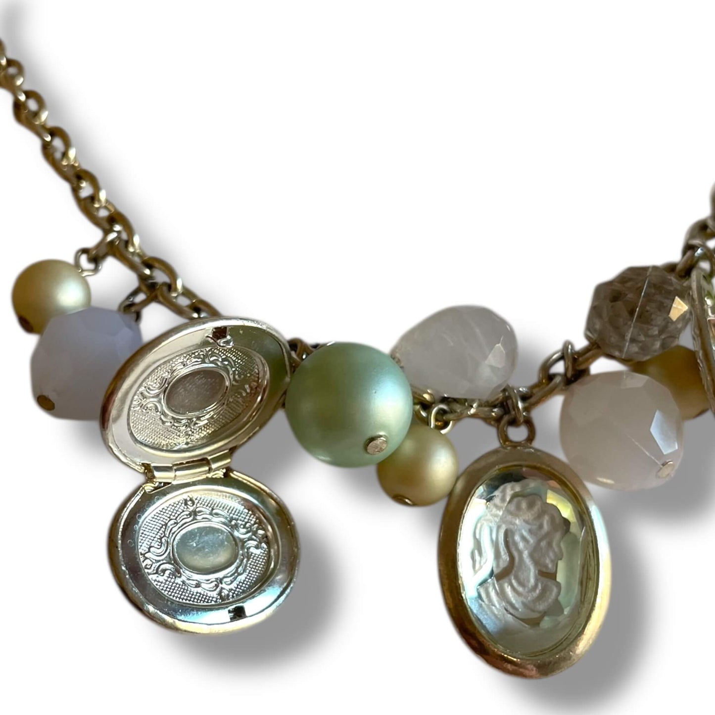 Collier à breloques